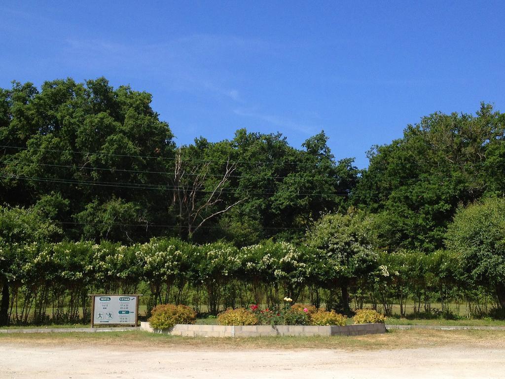 Motel Des Bruyeres Lamotte-Beuvron Ngoại thất bức ảnh