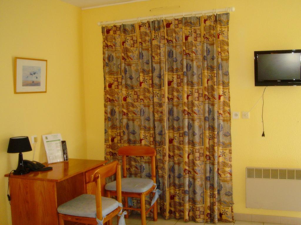 Motel Des Bruyeres Lamotte-Beuvron Phòng bức ảnh
